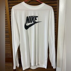 Men’s Nike Sweatshirt